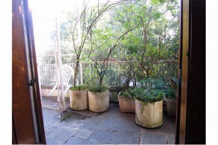 Casa à venda com 678m², 4 quartos e 5 vagas