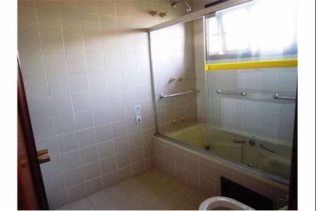 Casa à venda com 678m², 4 quartos e 5 vagas