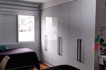 Casa à venda com 271m², 3 quartos e 3 vagas