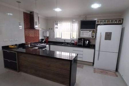 Casa à venda com 271m², 3 quartos e 3 vagas