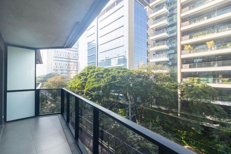 Varanda de kitnet/studio para alugar com 1 quarto, 40m² em Vila Olímpia, São Paulo