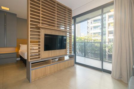 Studio para alugar com 40m², 1 quarto e 1 vaga Studio para alugar com 40m², 1 quarto e 1 vagaStudio