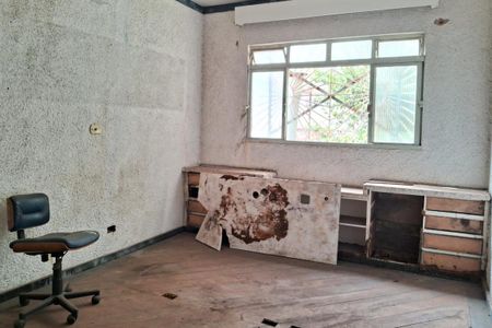 Casa à venda com 300m², 5 quartos e sem vaga