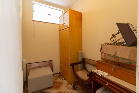 Casa à venda com 400m², 3 quartos e 4 vagasQuarto de Serviço