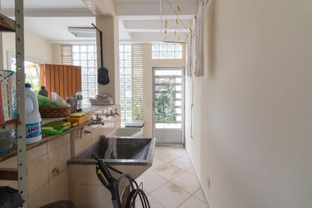 Casa à venda com 400m², 3 quartos e 4 vagasÁrea de Serviço