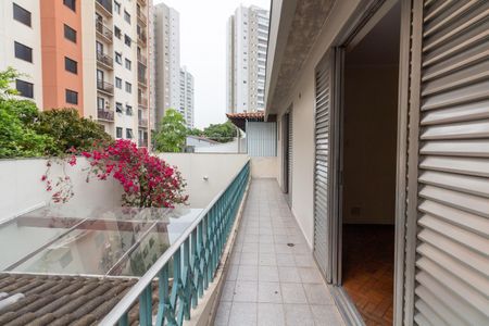 Casa à venda com 400m², 3 quartos e 4 vagasVaranda da Suíte 1
