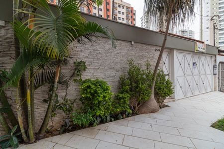 Casa à venda com 400m², 3 quartos e 4 vagasFachada