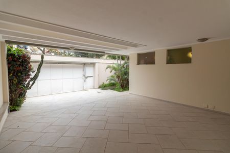 Casa à venda com 400m², 3 quartos e 4 vagasGaragem