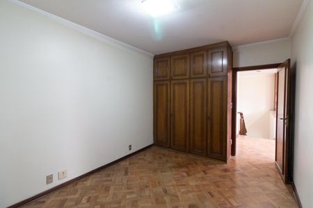 Casa à venda com 400m², 3 quartos e 4 vagasQuarto 2