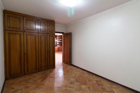 Casa à venda com 400m², 3 quartos e 4 vagasQuarto 2
