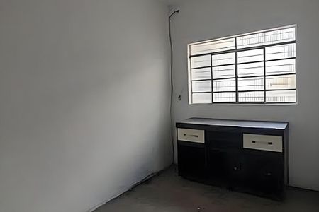 Casa à venda com 74m², 3 quartos e 1 vaga