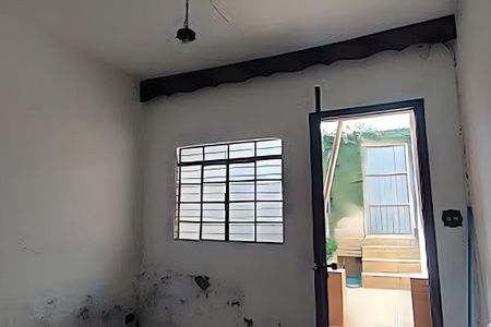 Casa à venda com 74m², 3 quartos e 1 vaga