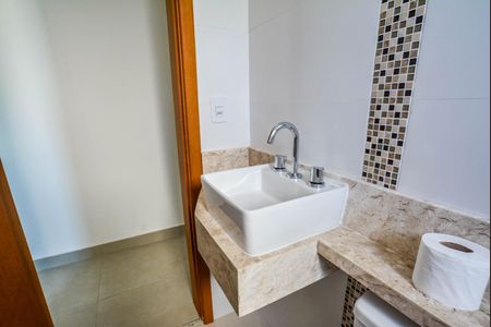 Apartamento à venda com 174m², 3 quartos e 2 vagasBanheiro Social