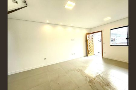 Casa à venda com 3 quartos, 189m² em Ponte Rasa, São Paulo