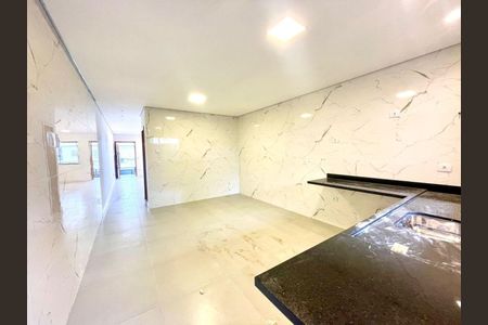 Casa à venda com 3 quartos, 189m² em Ponte Rasa, São Paulo