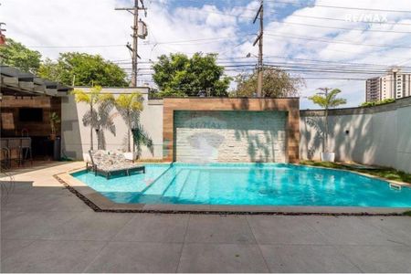 Casa à venda com 502m², 4 quartos e 4 vagas