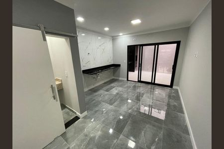 Casa à venda com 3 quartos, 158m² em Vila Carrão, São Paulo