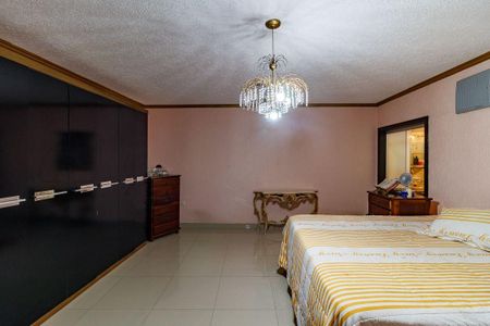 Casa à venda com 3 quartos, 260m² em Chácara Santo Antônio (Zona Leste), São Paulo