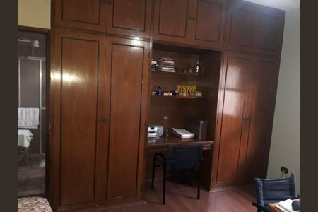 Casa à venda com 3 quartos, 180m² em Santo Amaro, São Paulo