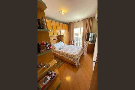 Casa à venda com 100m², 3 quartos e 3 vagas