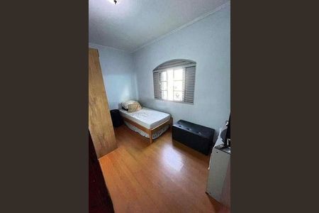 Casa à venda com 100m², 3 quartos e 3 vagas