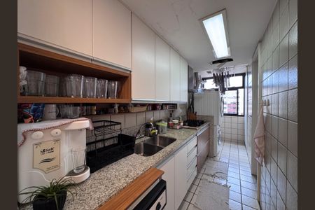 Apartamento à venda com 281m², 3 quartos e 3 vagas Apartamento à venda com 281m², 3 quartos e 3 vagasCozinha