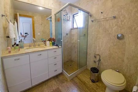 Apartamento à venda com 333m², 3 quartos e 4 vagas