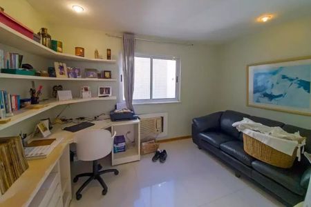 Apartamento à venda com 333m², 3 quartos e 4 vagas