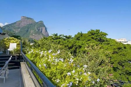 Apartamento à venda com 333m², 3 quartos e 4 vagas