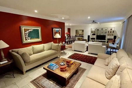 Apartamento à venda com 348m², 4 quartos e 3 vagas