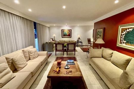 Apartamento à venda com 348m², 4 quartos e 3 vagas