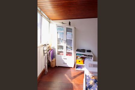 Apartamento à venda com 296m², 4 quartos e 2 vagasQuarto 1