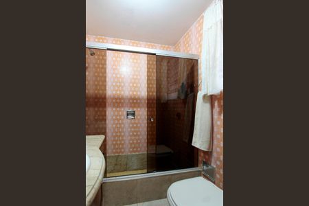 Apartamento à venda com 296m², 4 quartos e 2 vagasBanheiro 1