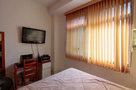 Apartamento à venda com 296m², 4 quartos e 2 vagasQuarto 3