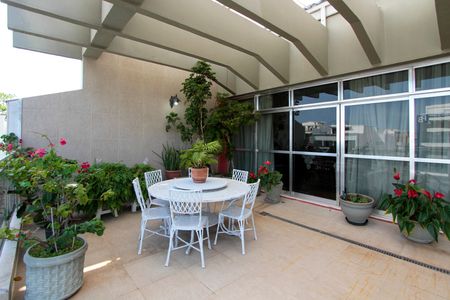 Apartamento à venda com 296m², 4 quartos e 2 vagasVaranda Gourmet