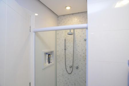 Apartamento à venda com 331m², 4 quartos e 3 vagas Apartamento à venda com 331m², 4 quartos e 3 vagasBanheiro da Suíte