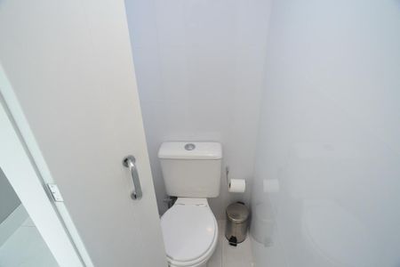 Apartamento à venda com 331m², 4 quartos e 3 vagas Apartamento à venda com 331m², 4 quartos e 3 vagasLavabo