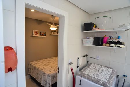 Apartamento à venda com 331m², 4 quartos e 3 vagas Apartamento à venda com 331m², 4 quartos e 3 vagasÁrea de Serviço