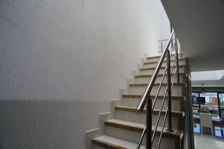 Apartamento à venda com 331m², 4 quartos e 3 vagas Apartamento à venda com 331m², 4 quartos e 3 vagasCorredor