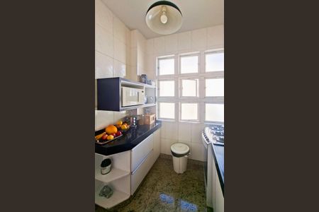 Apartamento à venda com 151m², 3 quartos e sem vagaCozinha