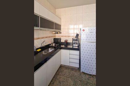 Apartamento à venda com 151m², 3 quartos e sem vagaCozinha
