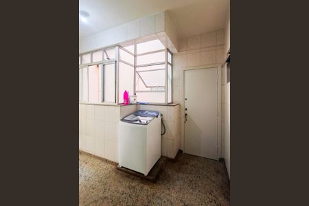 Apartamento à venda com 151m², 3 quartos e sem vagaÁrea de Serviço