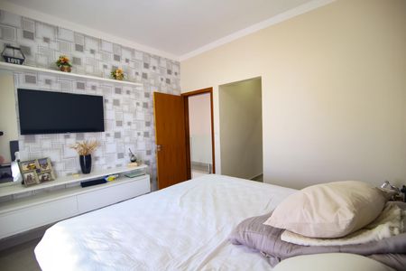 Casa de condomínio para alugar com 150m², 3 quartos e 2 vagasSuite