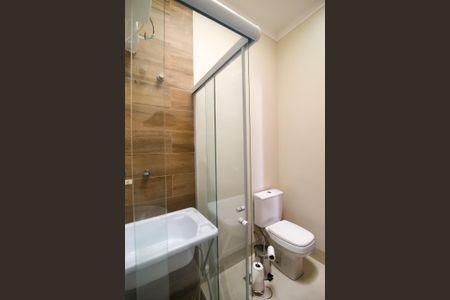Casa de condomínio para alugar com 150m², 3 quartos e 2 vagasBanheiro