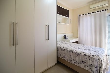Casa de condomínio para alugar com 150m², 3 quartos e 2 vagasQuarto 1