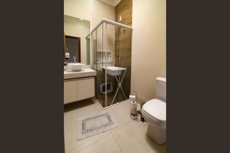 Casa de condomínio para alugar com 150m², 3 quartos e 2 vagasBanheiro