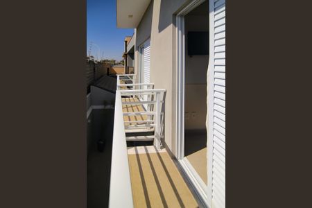 Casa de condomínio para alugar com 150m², 3 quartos e 2 vagasquarto 1 sacada