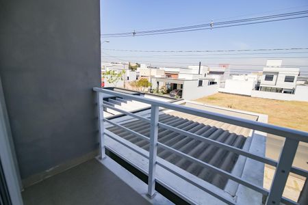 Casa de condomínio para alugar com 150m², 3 quartos e 2 vagasSacada suite