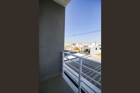 Casa de condomínio para alugar com 150m², 3 quartos e 2 vagasSacada suite