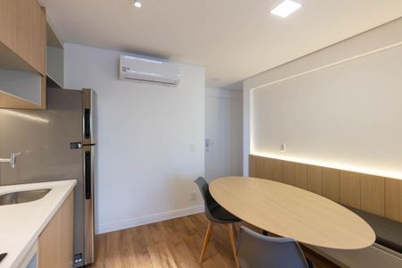 Studio para alugar com 30m², 1 quarto e sem vaga Studio para alugar com 30m², 1 quarto e sem vagaCozinha